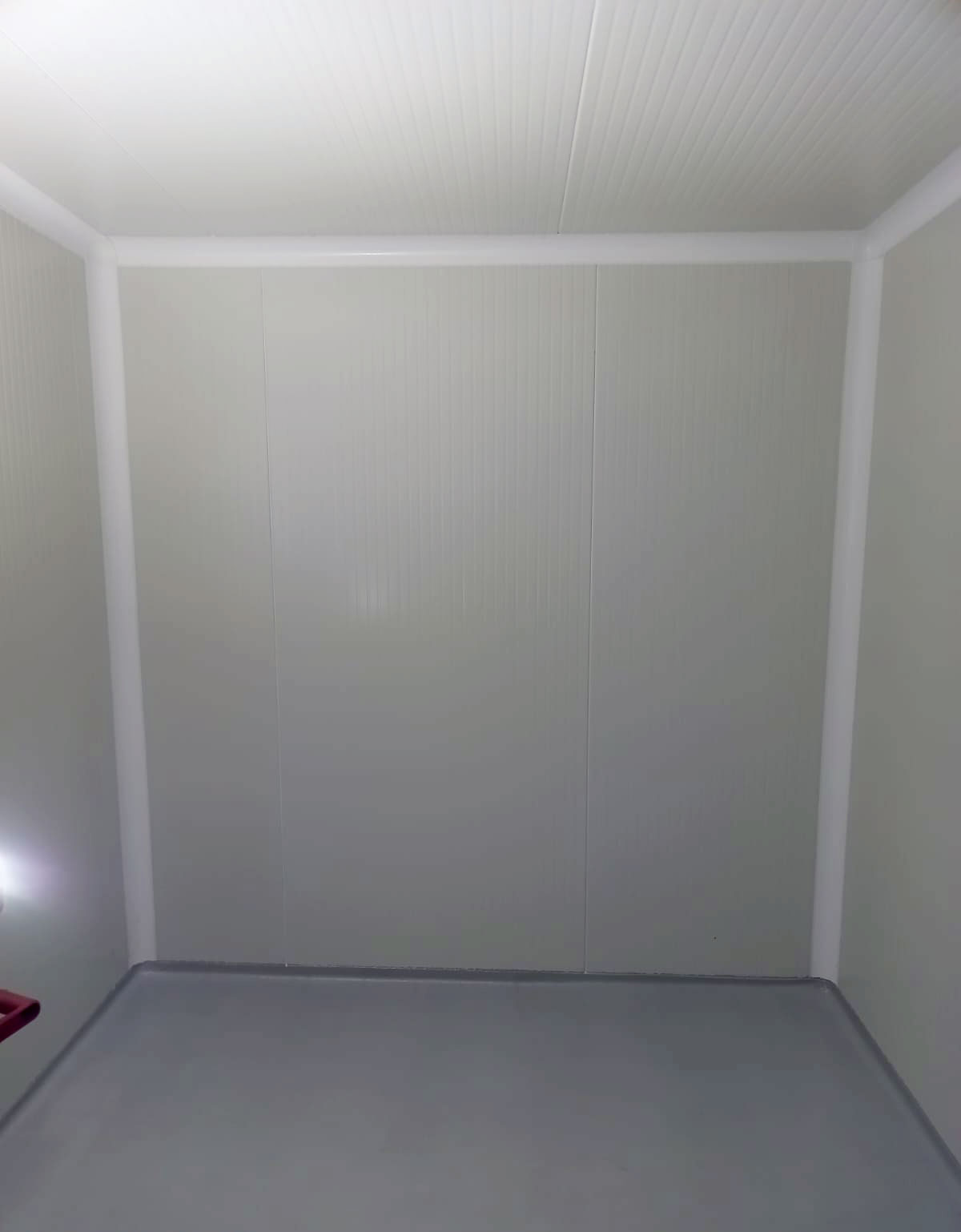 sguscio sanitario pvc, profilo raccordo igienico OC 100, pannelli coibentati GlobeWall, celle frigorifere Walmart, angolo sguscio sanitario OC3V